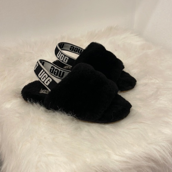 UGG Other - Fluff Yeah Slides Toddler size 10